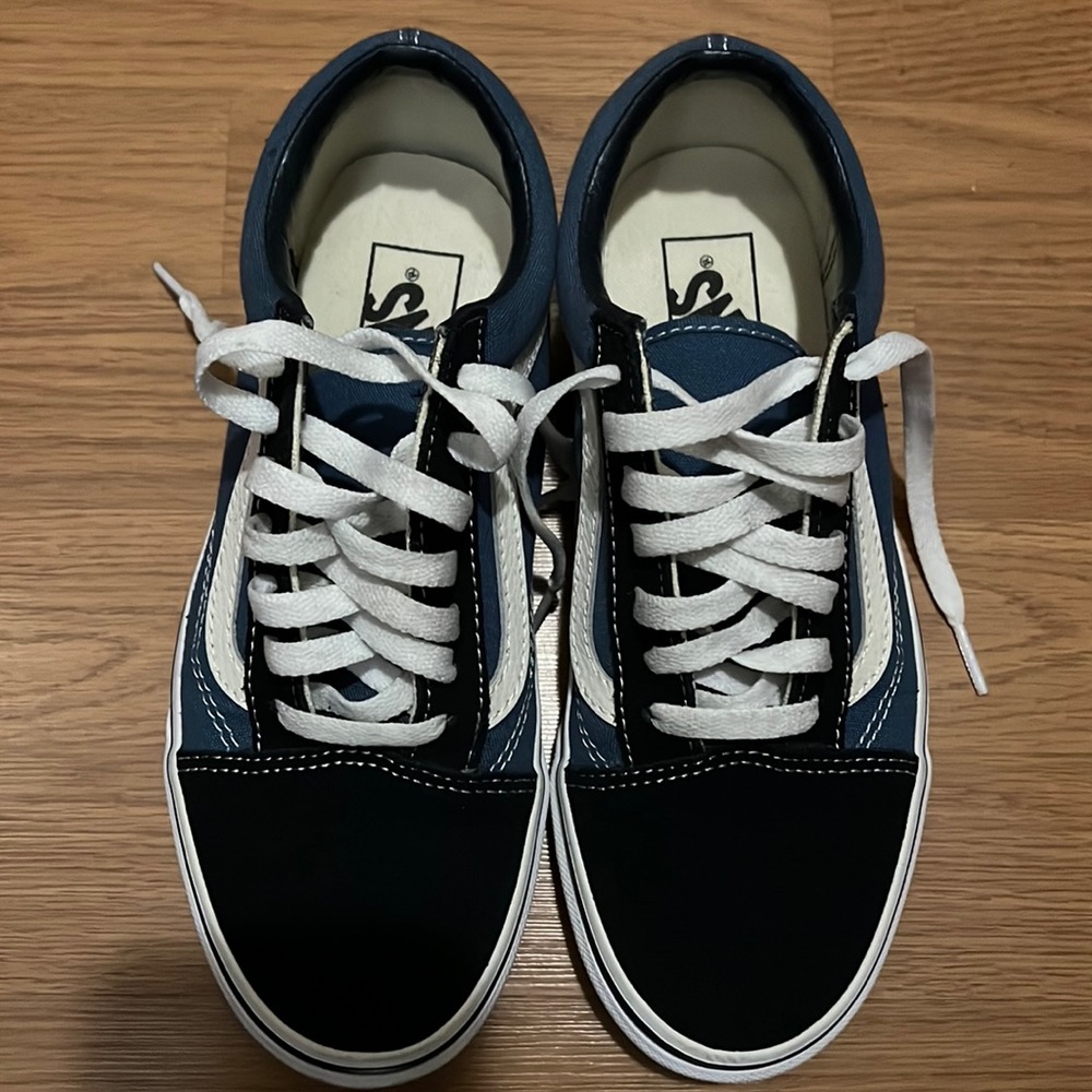 Vans US 7